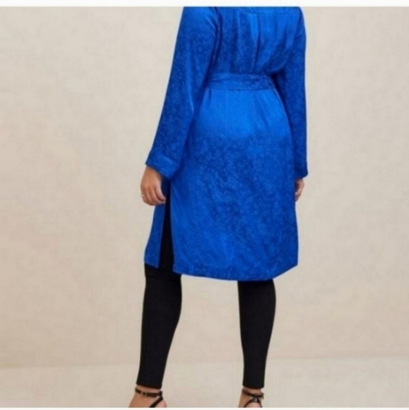 🍁🍂NWT Torrid Jacquard Trench Coat Size 1 NWT - Picture 2 of 3